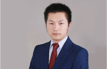 代文龙
